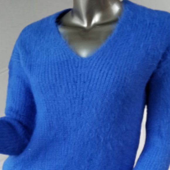 Blue V neck Sweater - Picture 3 of 3